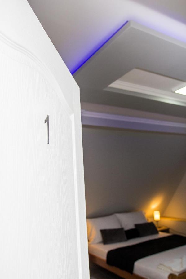 Feher Akac Guest House Palić Εξωτερικό φωτογραφία