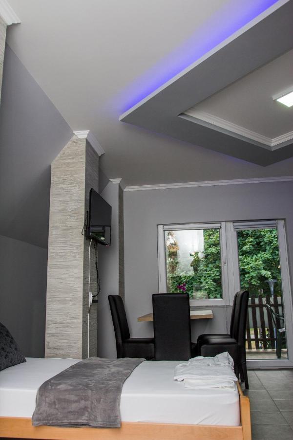 Feher Akac Guest House Palić Εξωτερικό φωτογραφία
